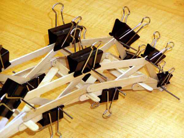 Popsicle stick bridge pictures and plans / A versatile and ...